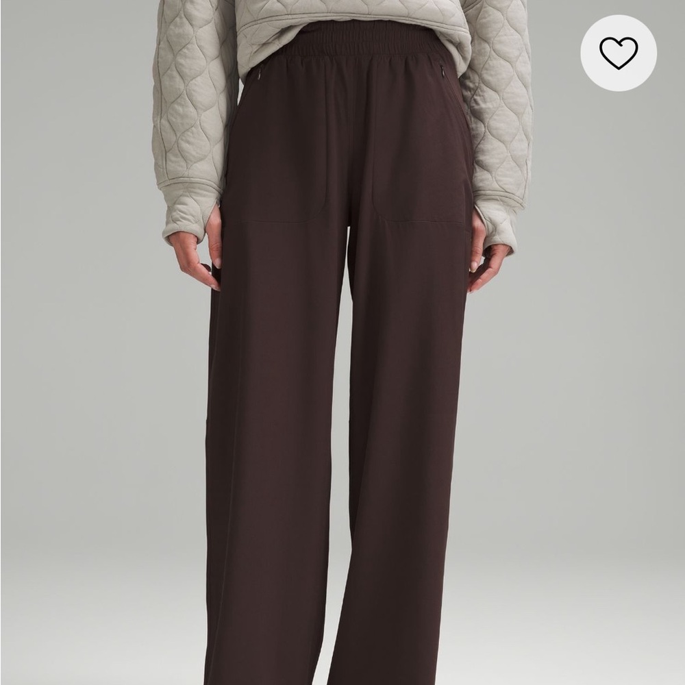 lululemon Swift Mid Rise Wide Leg Pant in Espresso